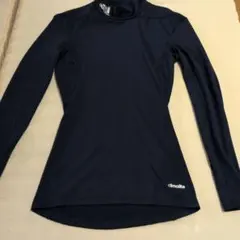 アディダス長袖インナー