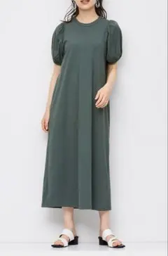 GU ジーユー バックオープンワンピース 半袖