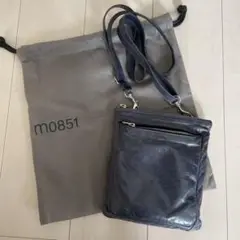 美品 m0851 ミニ ショルダーバック ネイビー