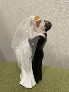 ウェディング　新郎新婦ケーキトッパー