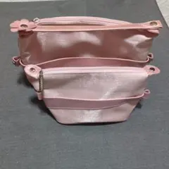 CLINIQUE クリニーク　ポーチ2個セットのサムネイル