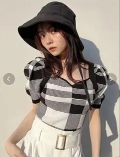 RESEXXY トップス ハートネックラグランニット