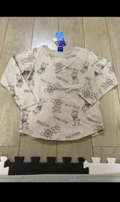 【新品未使用】kids薄手長袖Tシャツ　130センチ