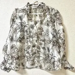 rienda 花柄シアーブラウス フリル ボリューム袖 透け感のサムネイル
