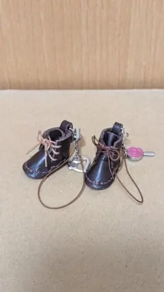 ハンドメイド ミニチュアブーツ キーホルダー 2個セット