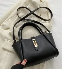 2WAY レザー　ショルダー　斜めがけ　トートバッグ　人気　フォーマル　シンプル