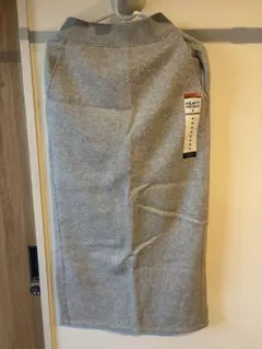 新品 GU ヘビーウェイトスウェットナロースカート グレー M 裏起毛 タイト