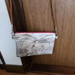 ハンドメイド帯リメイクスマホ入れ、ポシェット和柄シヨルダー