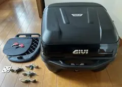 givi B37 バックレ付き 美品 - メルカリ