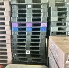 中古プラスチックパレット 10台セット110*110*12（15） - メルカリ