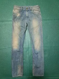 イタリア製　DIESEL　ダメージデニム