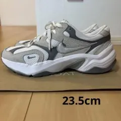 Nike FJ3794-101 AL8 レディーススニーカー