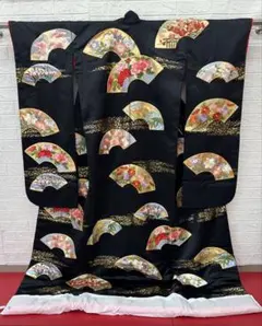 ☆未使用品☆色打掛☆西陣織☆正絹☆緞子☆赤地☆披露宴に！フォト 
