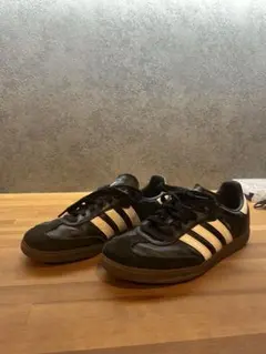 adidas Samba ブラック/ホワイト スニーカー