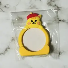 NiziU リク　NIZOO リチュ　缶バッジスタンド　Bakery Cafe