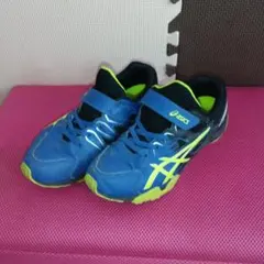 asics キッズスニーカー　レーザービーム ブルー×イエロー　23cm