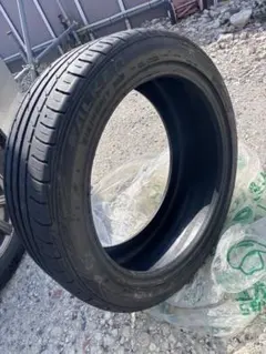 Falken 215/45R/17 サマータイヤのサムネイル