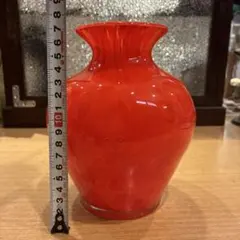 ガラス製 フラワーベース 花瓶 レッド ホワイト ウェーブデザイン アンティーク ガラス製 フラワーベース 花瓶 レッド ホワイト ウェーブデザイン