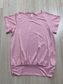 ヨガウェア　Tシャツとレギンスセット