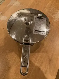 2025年最新】タッパーウェア圧力鍋の人気アイテム - メルカリ