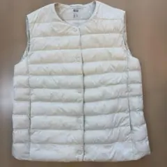 UNIQLO PUFFTECH ベスト ホワイト サイズSのサムネイル