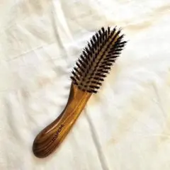 【mapepe】天然猪毛 ヘアブラシ 木製ハンドルのサムネイル