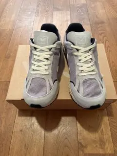 VEJA スニーカー メンズのサムネイル