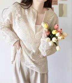 キーネックレースシャツのサムネイル
