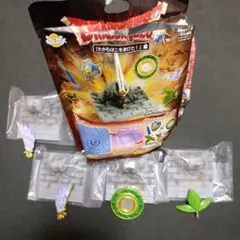 ドラゴンクエスト　ドラクエ　びっくらたまご　「たからばこをあけた！」編　４個