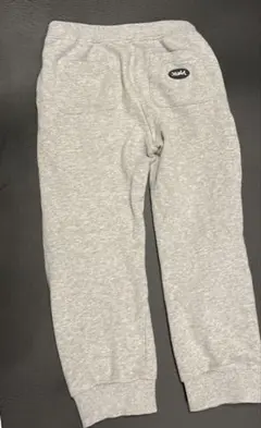 Item thumbnail for item ebfdba3a-98f1-4fc1-a74b-d7c879ca15f2