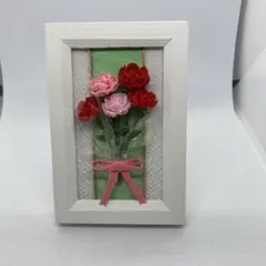 つまみ細工　季節のフラワー飾り カーネーション　フォトフレーム