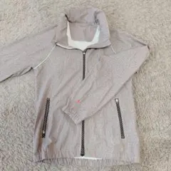 FILA ウインドブレーカー　スポーツウェア