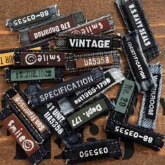 ハンドメイド素材コラージュ素材　デニム付きレザータグ20ピースセット① 革タグ