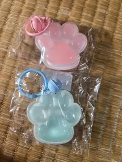 肉球型アクリルキーホルダー 2個セット