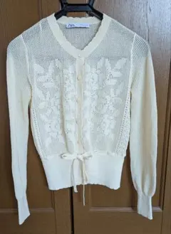 ZARA コットンレース編み　カーディガン　Sサイズ　クリーム色　美品