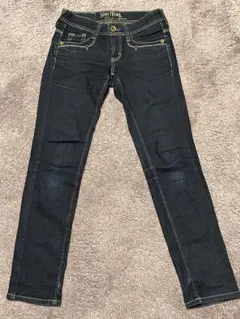 Item thumbnail for item 61845e51-154f-4a84-9d95-42e52dfb4284