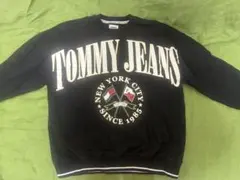 TOMMY JEANS スウェット ブラックのサムネイル