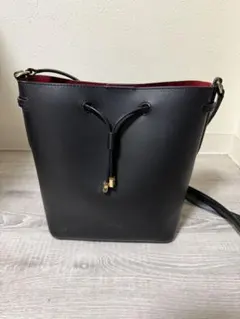 ブラック バケツ型ショルダーバッグ
