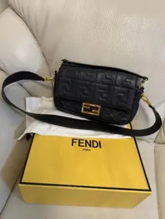 FENDI バゲットバックのサムネイル