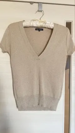 MISCH MASCH ベージュ Vネック 半袖ニット