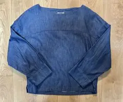 ボートネック シャツ