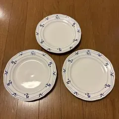 Item thumbnail for item 54835a30-9cb2-45e4-b941-b2957112e545