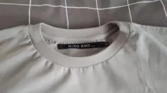 ニコアンド Tシャツ