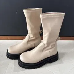 Item thumbnail for item b4274e78-80a2-43f1-af1d-f03b15aaab4d