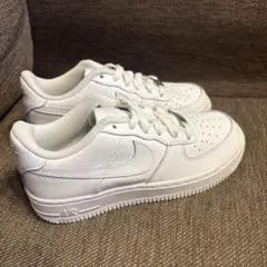 Item thumbnail for item b2f810af-db29-40e0-93a5-c59a8c0f13da