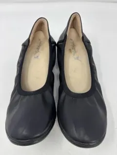 A058 空飛ぶ 洗えるエレガントフィットパンプス