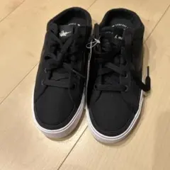 ナイキ　スニーカー