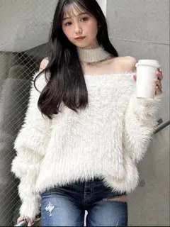 GYDA オフショルダー長袖ニット ホワイト