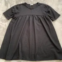 earth ブラック　フレアチュニック フリーサイズ