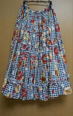 メタモルフォーゼ Gingham fruits tart スカート　膝下丈 メタモルフォーゼ Gingham fruits tart スカート 膝下丈 - メルカリ